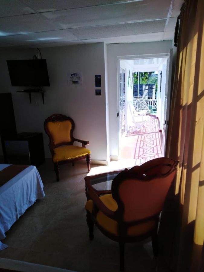 Apartamentos Chuchos Place ซานอันเดรส ภายนอก รูปภาพ